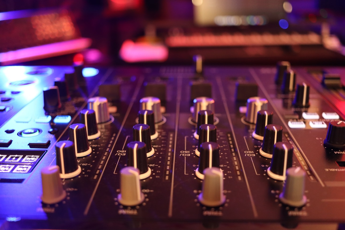 Top Tips for Promoting Your Sound System Events